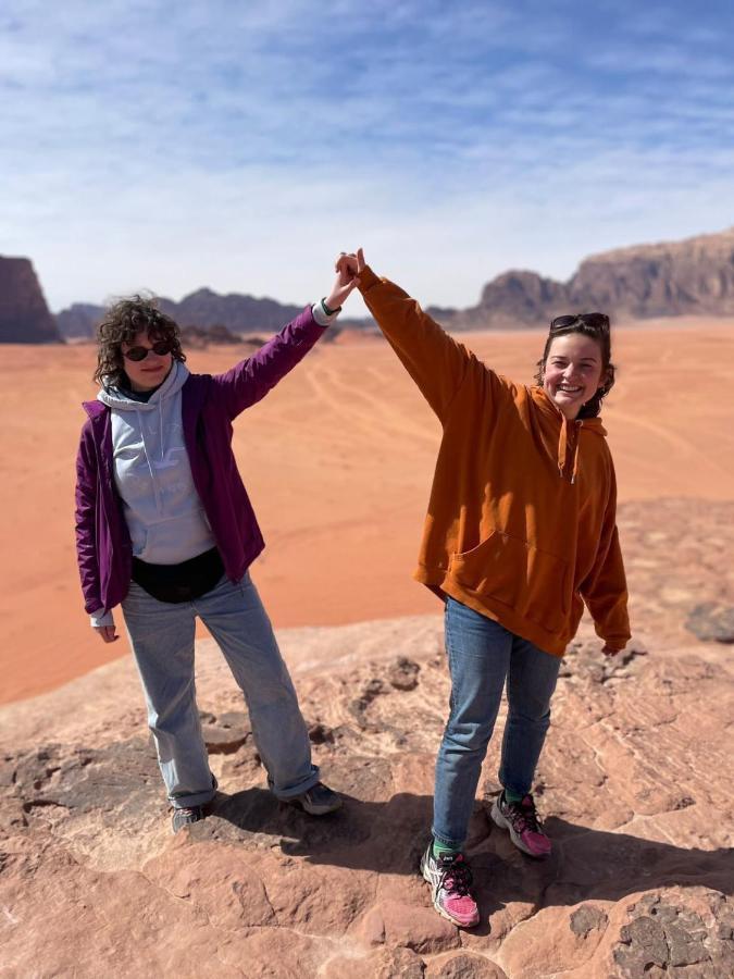 Sand And Stone Camp - Wadi Rum Desert Екстер'єр фото