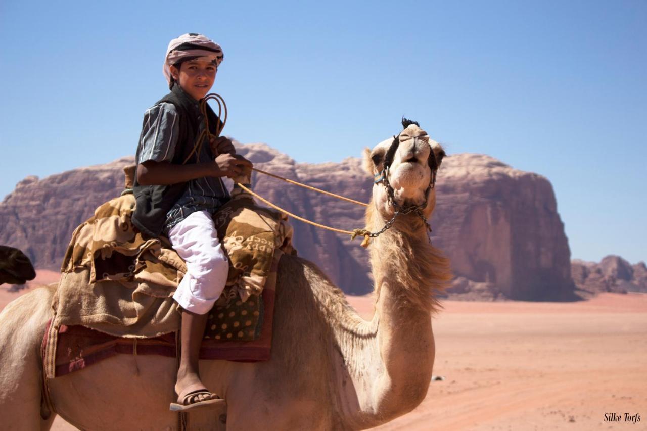 Sand And Stone Camp - Wadi Rum Desert Екстер'єр фото